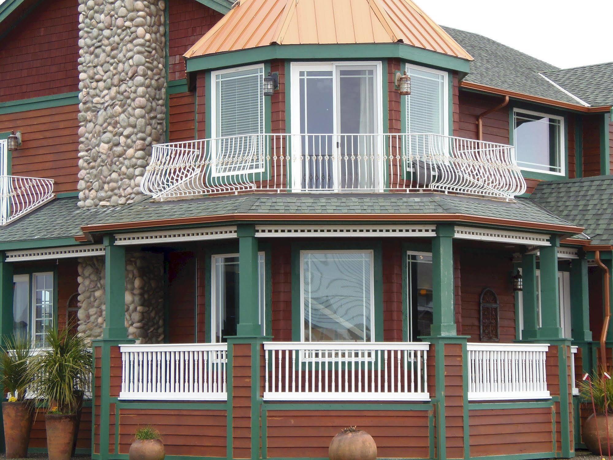Collins Inn & Seaside Cottages (Adults Only) Ошен Шорс Екстер'єр фото