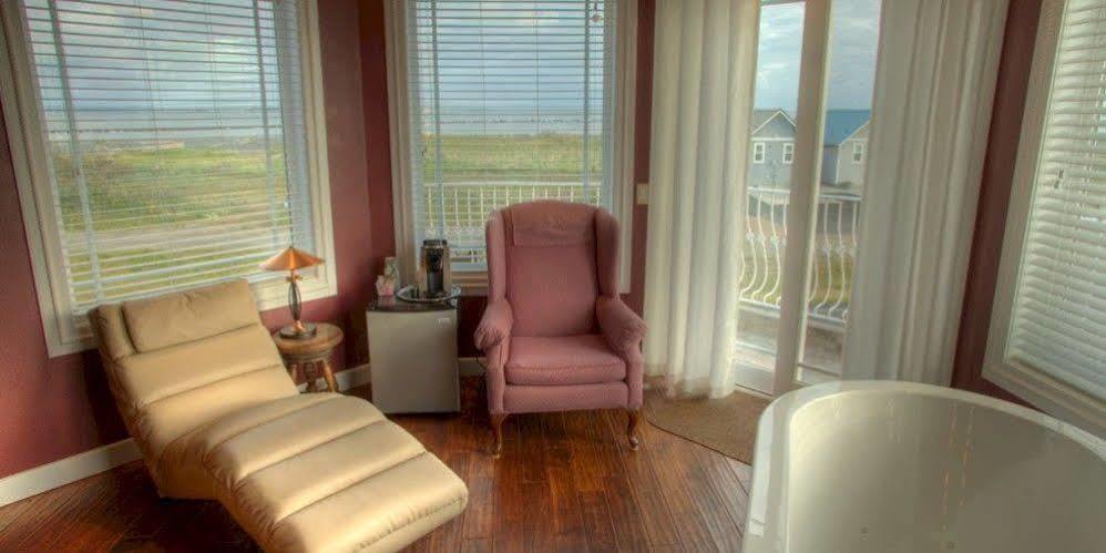 Collins Inn & Seaside Cottages (Adults Only) Ошен Шорс Екстер'єр фото